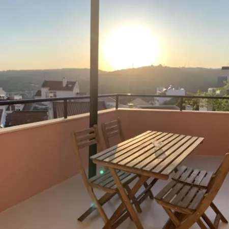 Appartement3 Avec Terrasse Et Vue Pres D'amoreiras * Lisbon