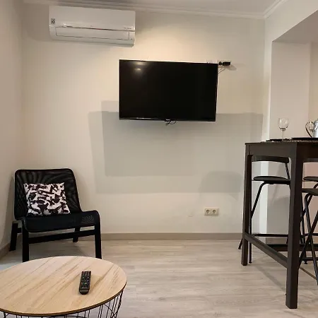 Apartment3 With Terrace And A View Near Amoreiras * Лісабон